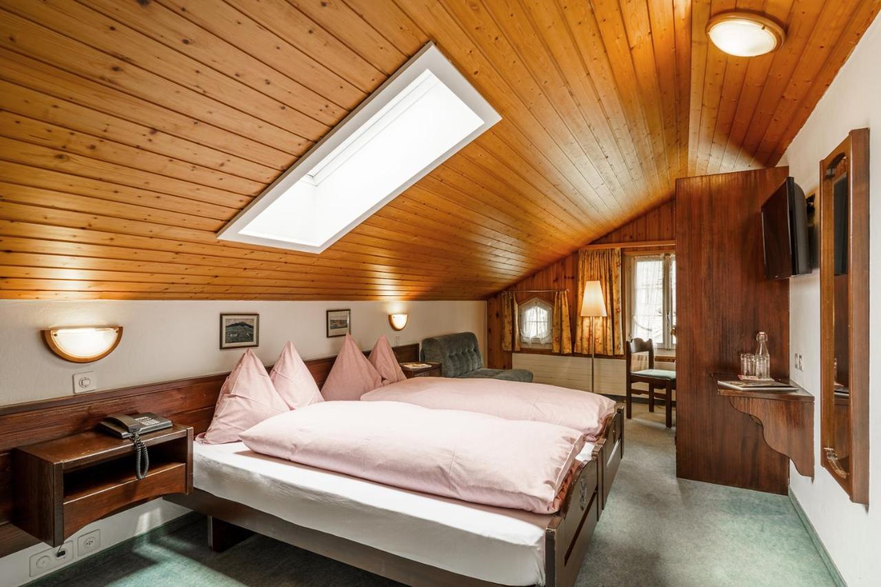 Alpenblick & Restaurant By Interlaken 3*