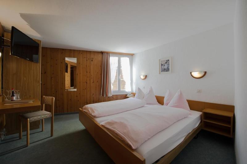 Alpenblick & Restaurant By Interlaken 3*