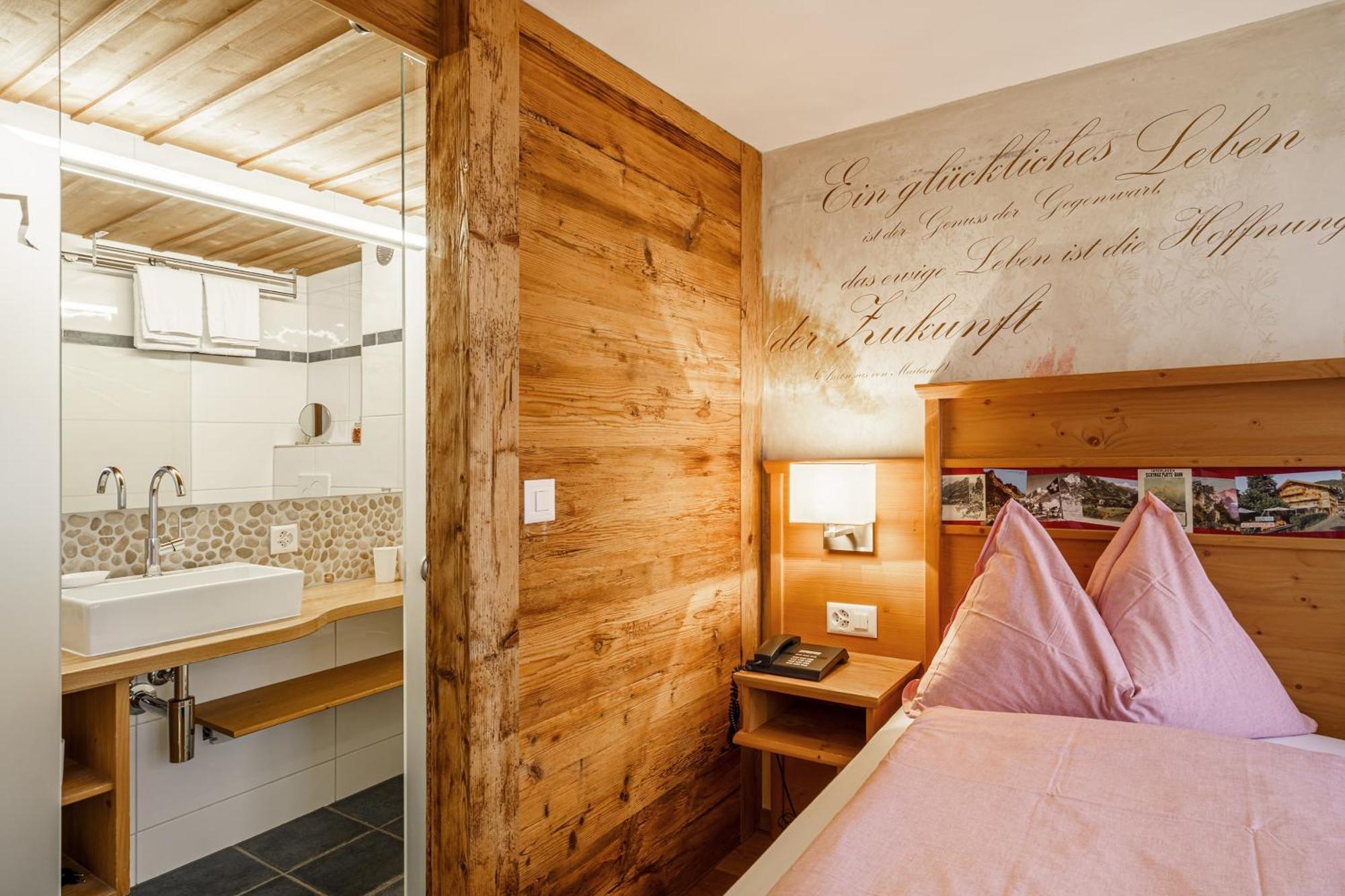 Alpenblick & Restaurant By Interlaken