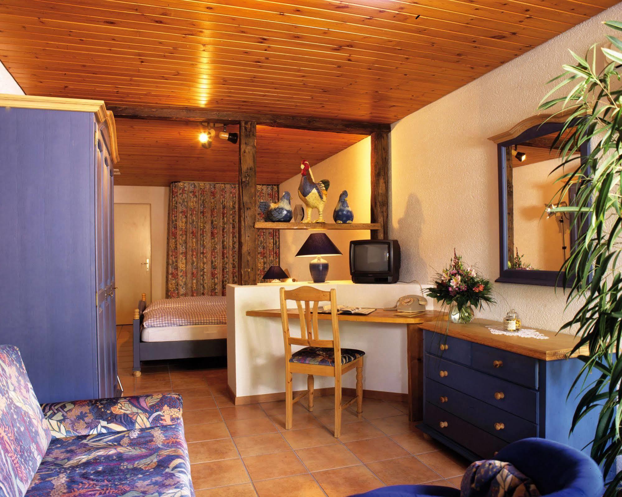 Alpenblick & Restaurant By Interlaken 3*